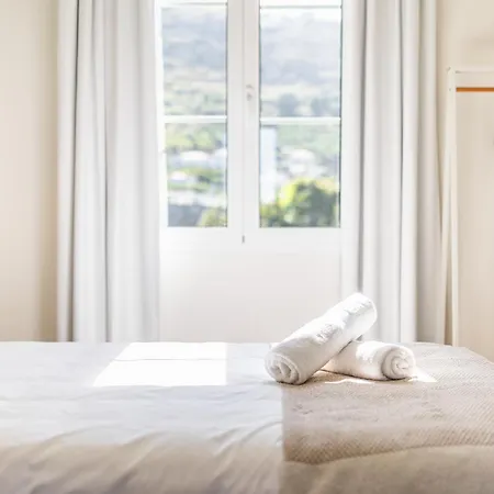 Calheta Traditional Arco da Calheta (Madeira)