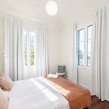 Calheta Traditional * Arco da Calheta (Madeira)