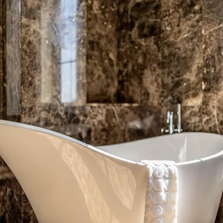 Calheta Traditional Villa