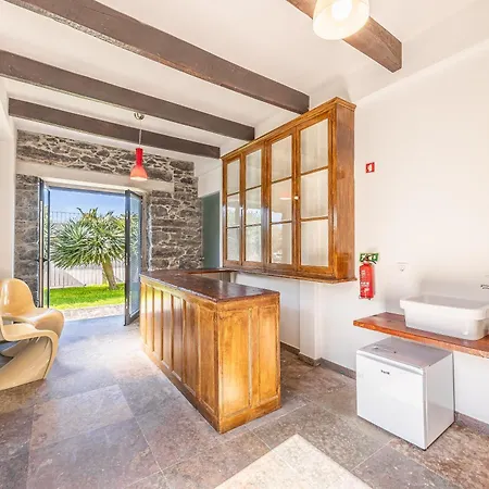 Calheta Traditional Arco da Calheta (Madeira)