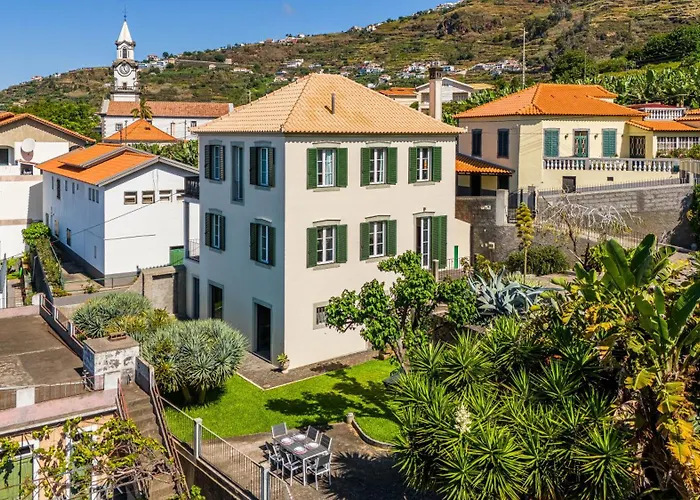 Calheta Traditional * 阿科达卡列塔