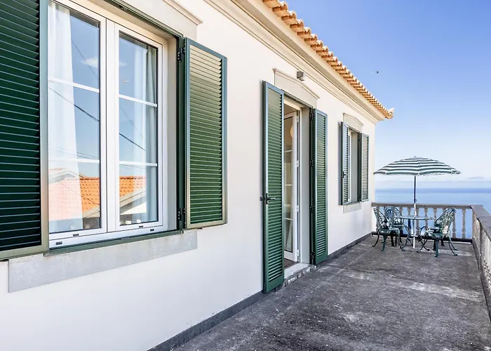 Willa Calheta Traditional