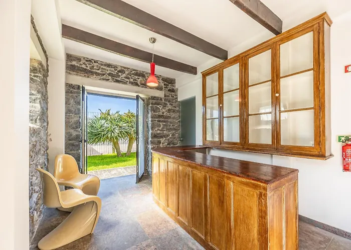 Willa Calheta Traditional